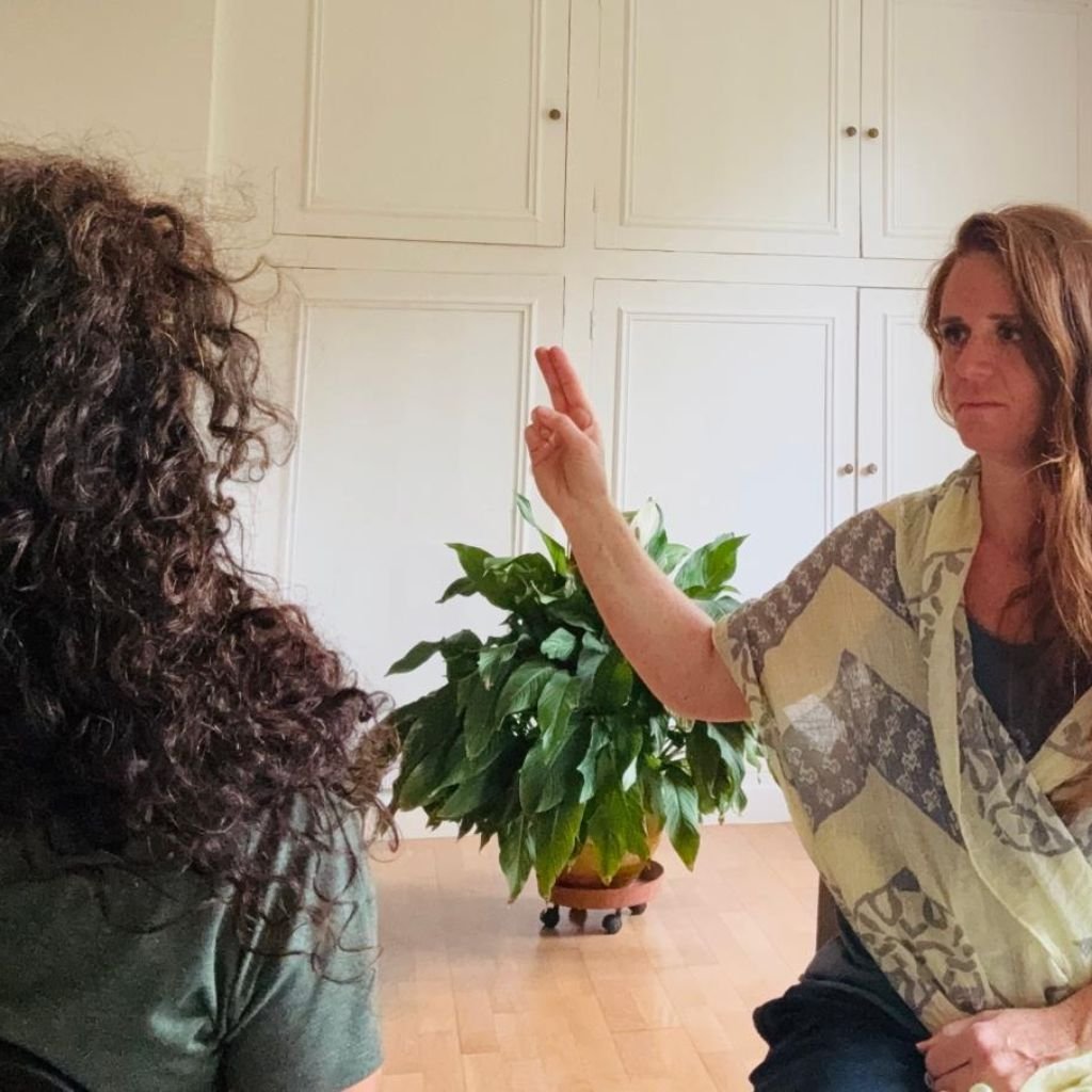Stéphanie Trivier en séance d'EMDR à Castelnau-Picampeau, Haute-Garonne